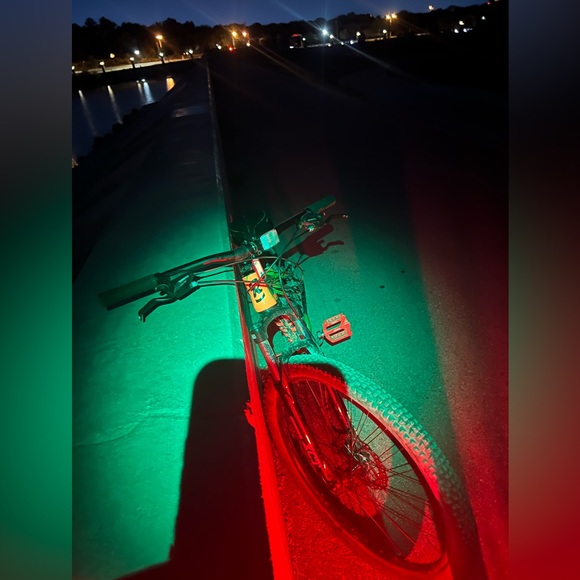 Meet your Posher, Josh - Picture 8 of 8